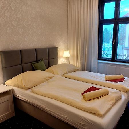 Hotel Jeleň Bazin Kültér fotó