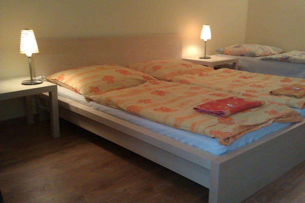 Hotel Jeleň Bazin Szoba fotó
