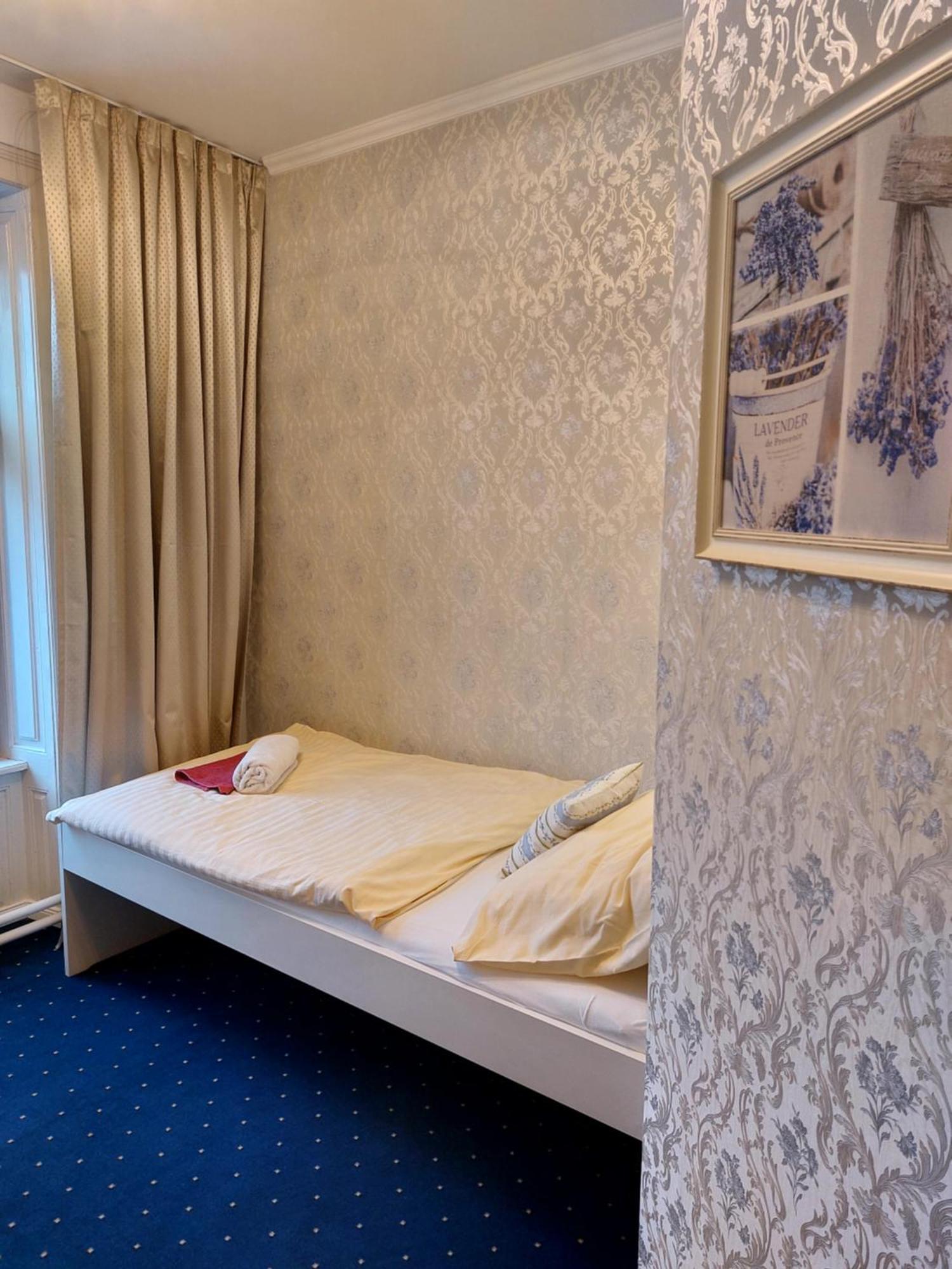 Hotel Jeleň Bazin Kültér fotó