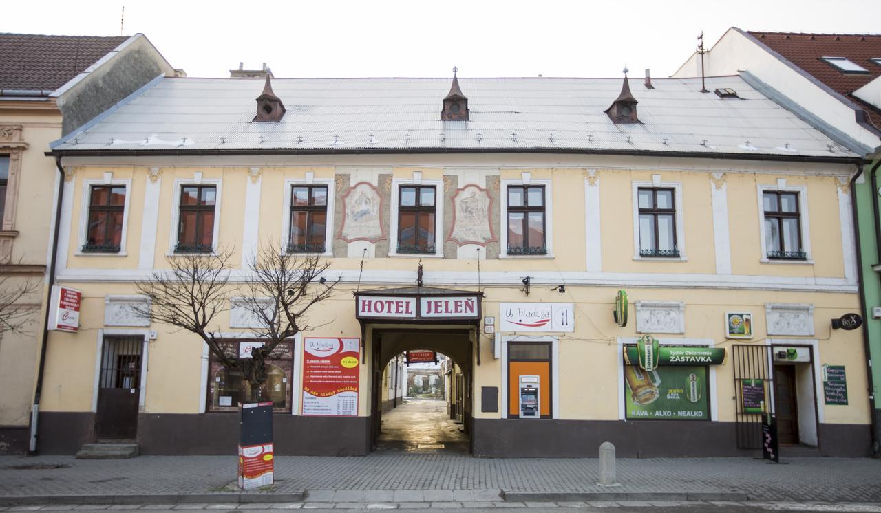 Hotel Jeleň Bazin Kültér fotó